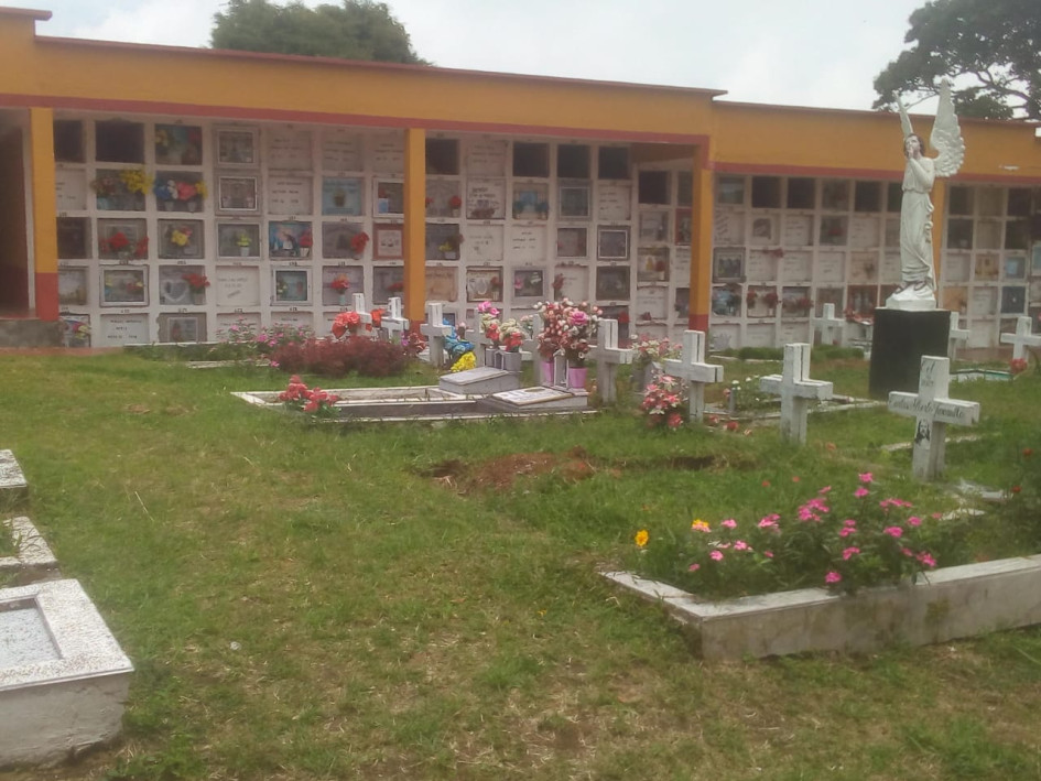 Cementerio Municipal Samana