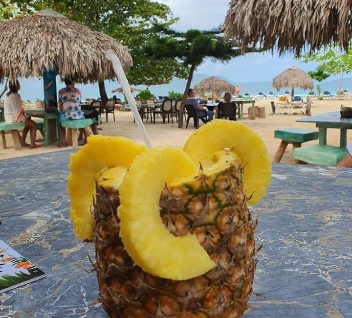 Le Royal Snack Bar & Restaurant